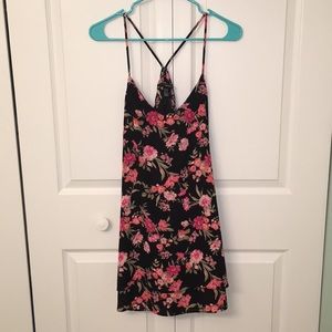 NWT! Forever 21 Floral Tunic Dress, Size Medium